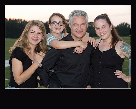 BROWN Family 8x11 PG004